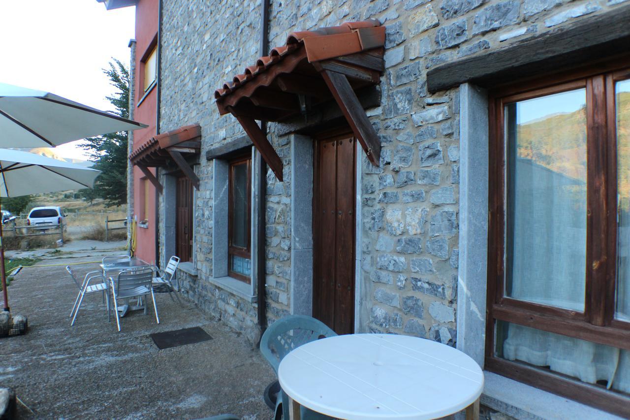 Apartamentos La Picota Cofinal Exterior photo